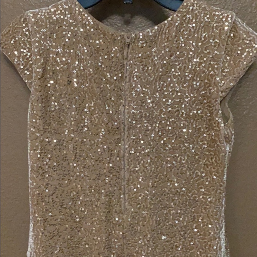 Dress - Picture 5 of 5